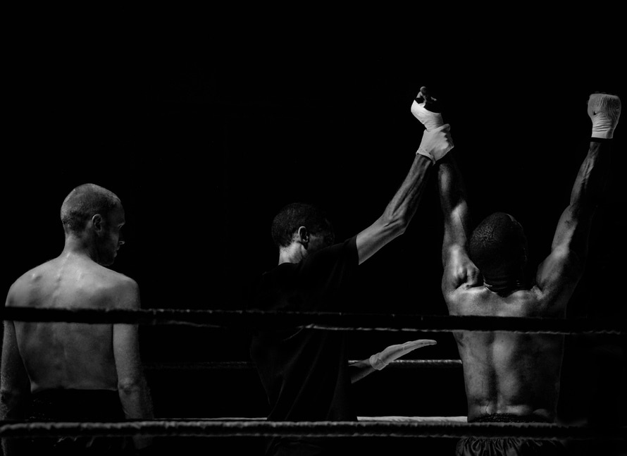 black-and-white-sport-fight-boxer-large.jpg