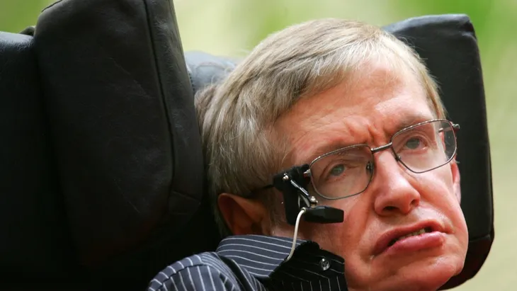 Stephen-Hawking-928x522.jpg