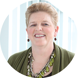 Dr.Cindy Moss