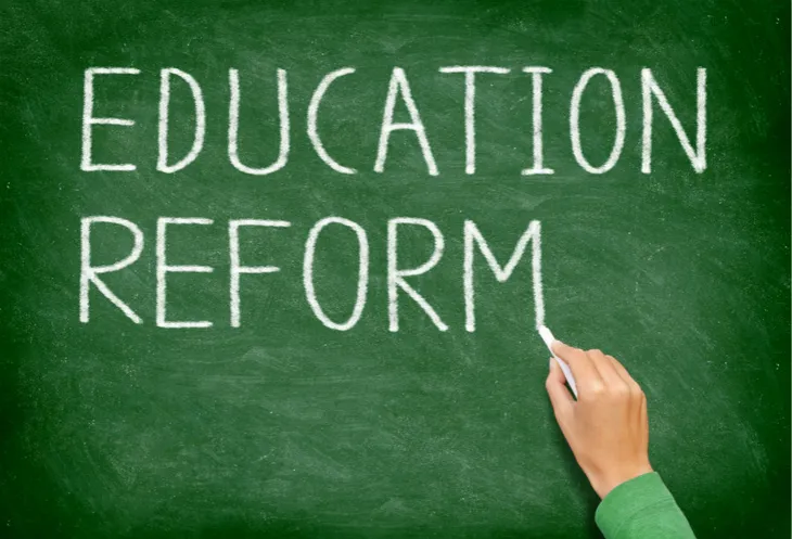 bigstock-education-reform-school-refo-48690005_meitu_1.jpg