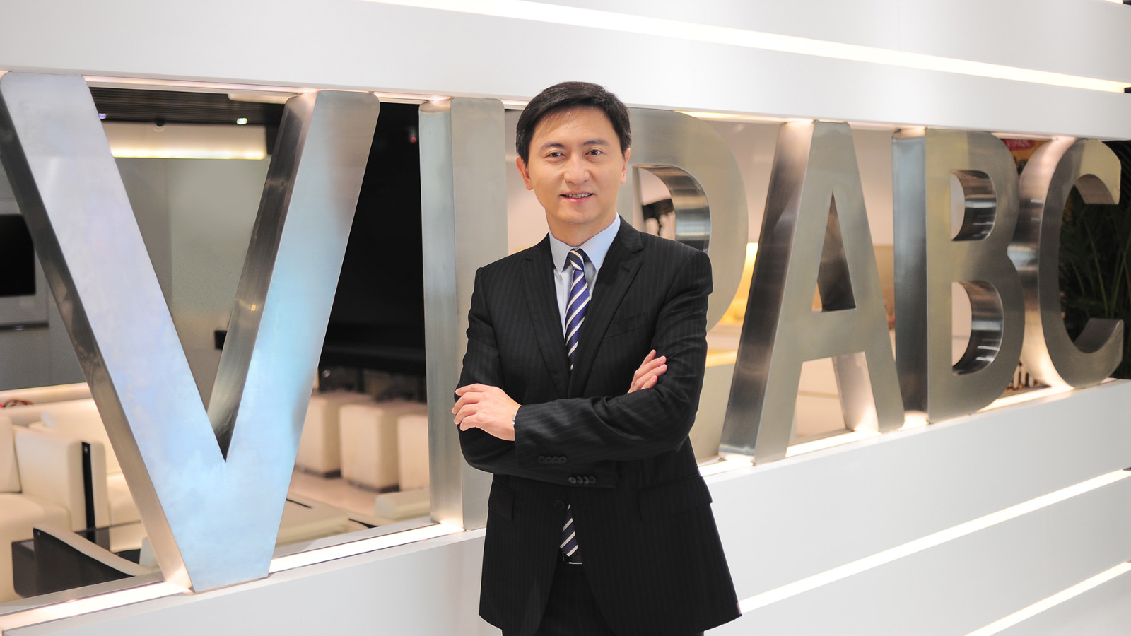 VIPABC联合创始人兼CEO杨正大博士_meitu_1.jpg
