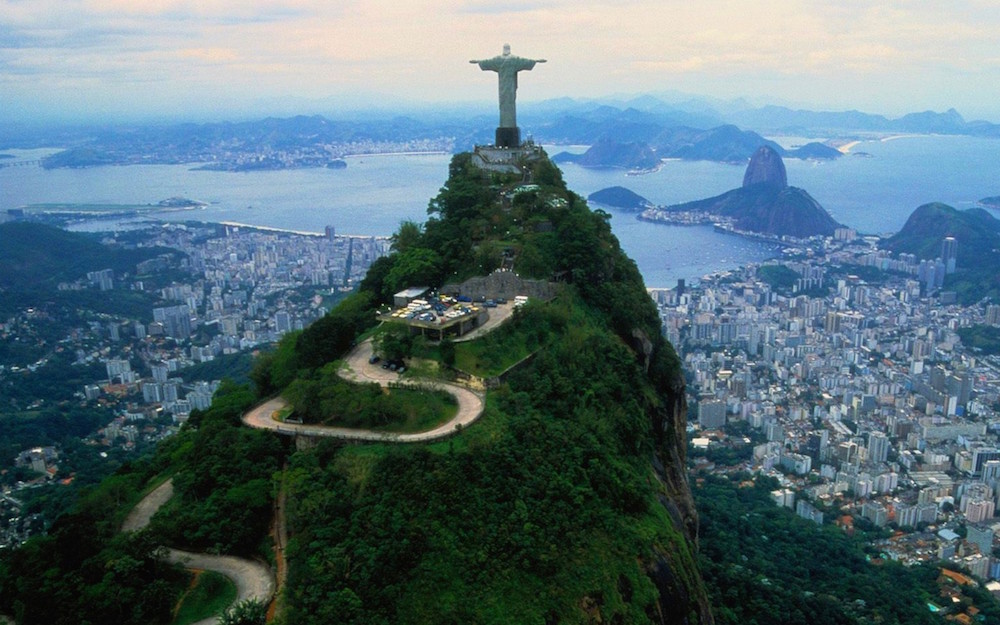 Statue-of-Jesus-Rio-De-Janeiro-Brazil.jpg