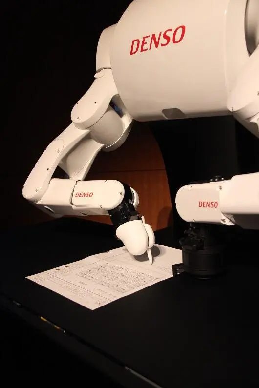 Torobo-kun 机器人.jpg