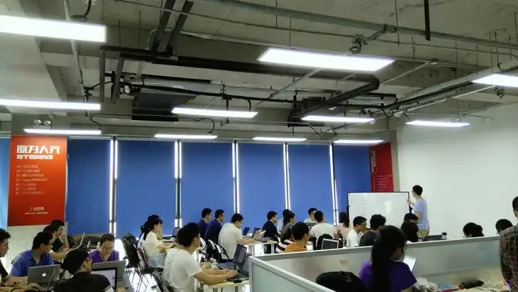 七月在线线下课程授课情况