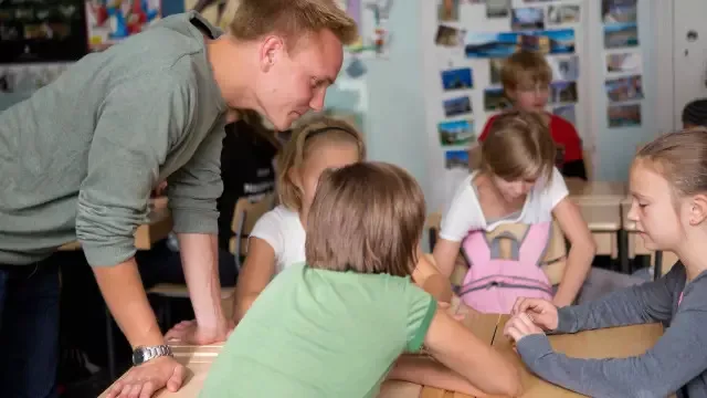 0.jpg