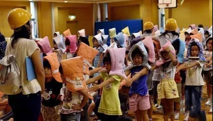 日本受伤孩子做了什么14.jpg