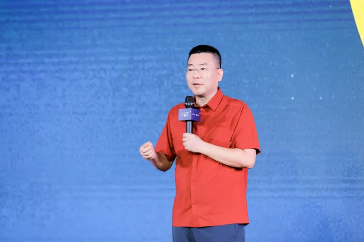 阿里巴巴合伙人、钉钉副总裁方永新_meitu_1.jpg
