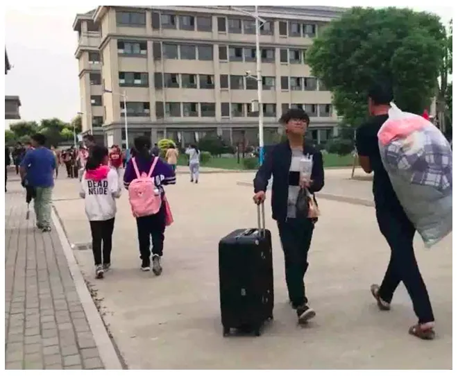 屏幕快照 2020-10-22 下午3.38.57.png