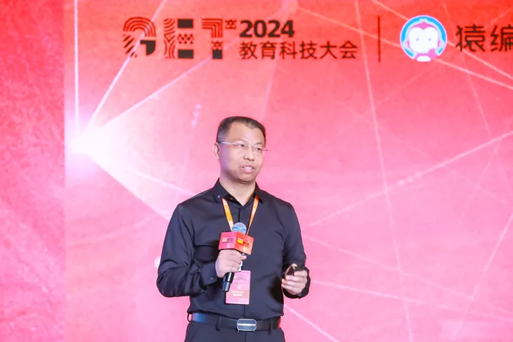 及小东.jpg