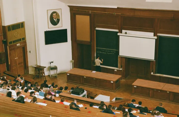 大学.png